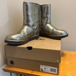 Ugg Classic Short Metallic Sparkle, Gunmetal